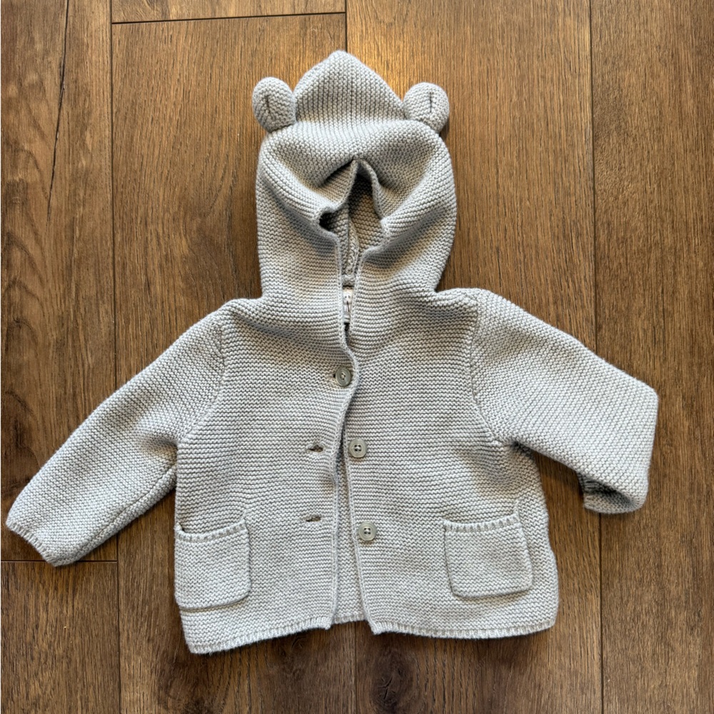 GAP Baby Knit Hooded Cardigan in Light Gray